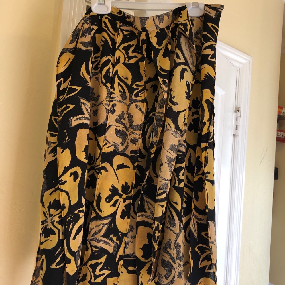 Floral skirt